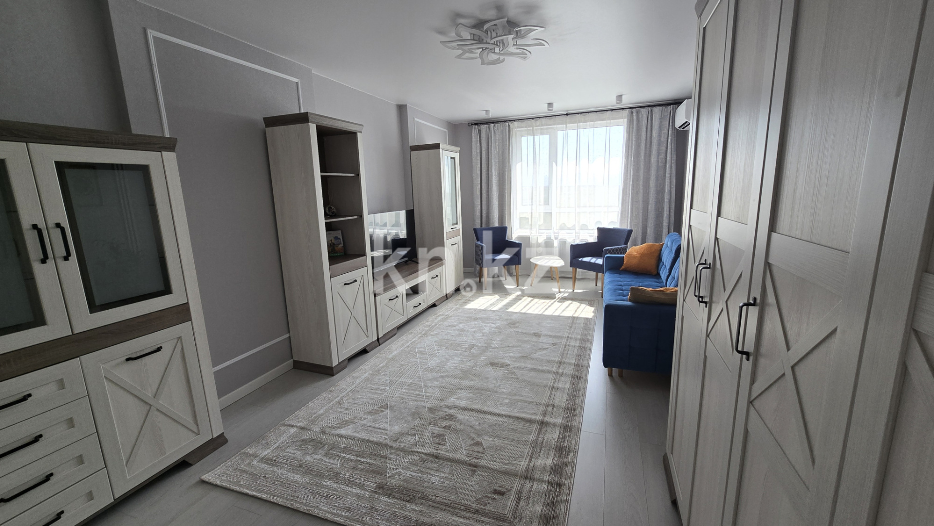 Аренда 2-комнатной квартиры, 76 м², ул. Варламова, дом  27В - Аренда  двухкомнатных квартир помесячно в Алматы без посредников с фото фото 1 из 13