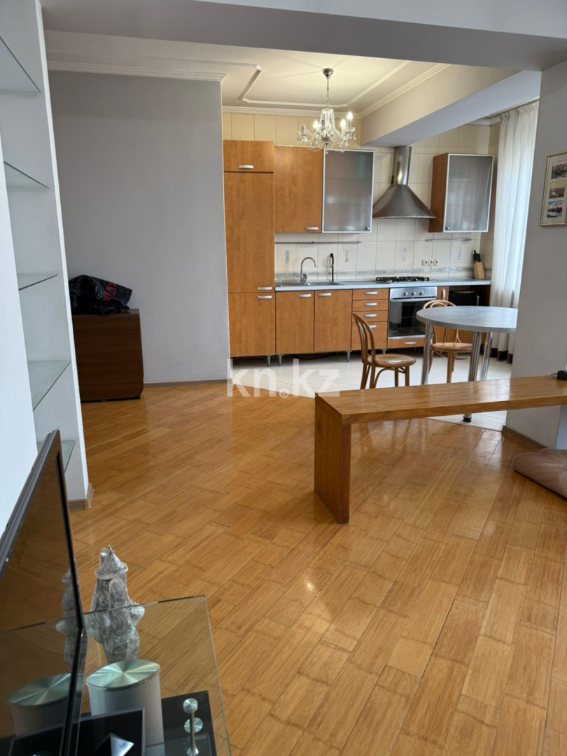 Аренда 3-комнатной квартиры, 75 м² - Аренда трехкомнатных квартир помесячно в Алматы фото 9 из 16