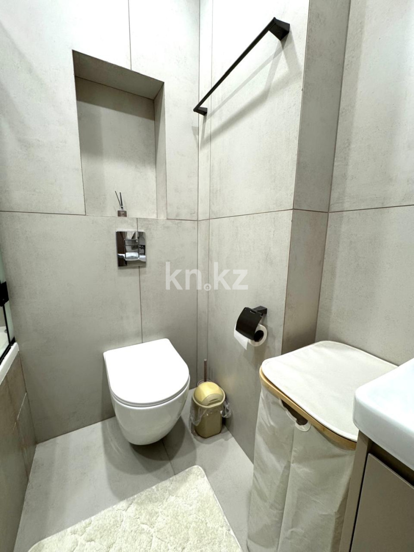 Продажа 3-комнатной квартиры, 67 м² в Алматы - фото 22