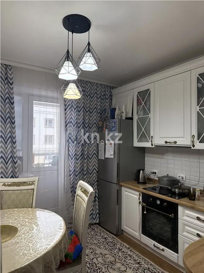 Продажа 1-комнатной квартиры, 38 м², ул. Мухамедханова, дом  28 в Астане - фото 2