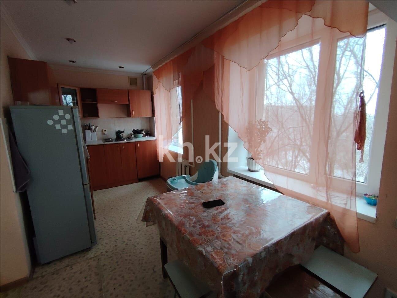 Продажа 3-комнатной квартиры, 64 м² в Караганде - фото 6
