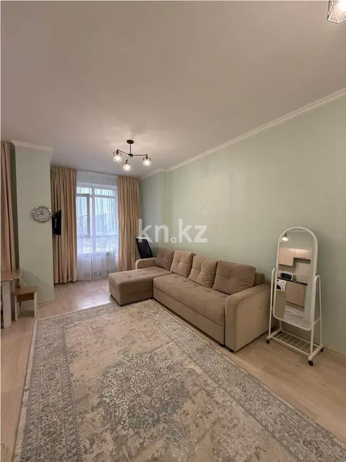 Продажа 1-комнатной квартиры, 40 м² в Астане