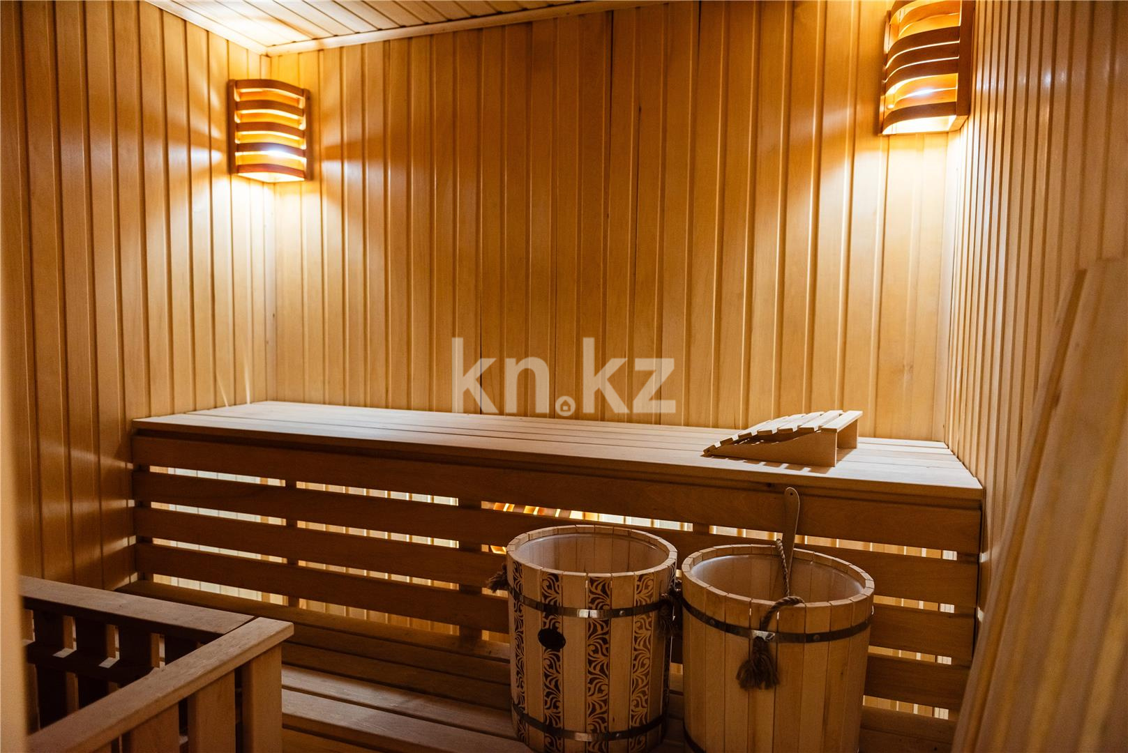 Продажа 6-комнатной квартиры, 345 м², ул. Муканова, дом  53 - Продажа  пятикомнатных квартир в Караганде фото 48 из 58