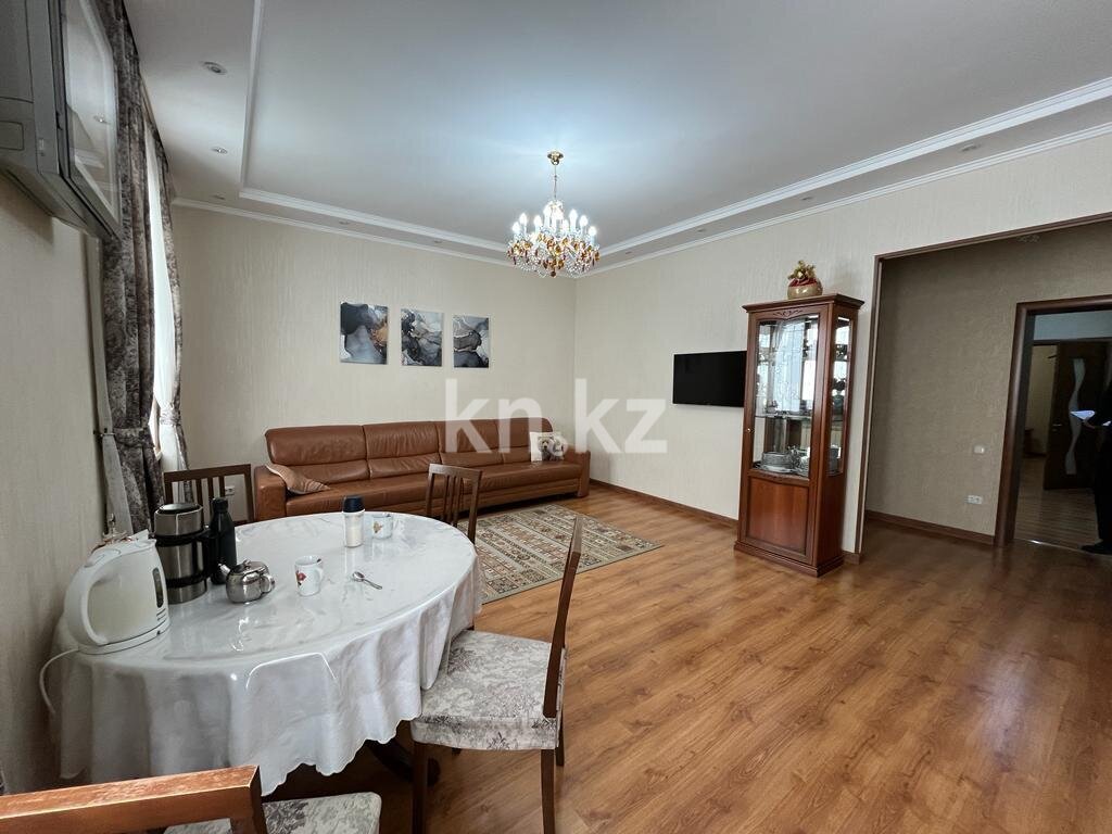 Продажа 4-комнатной квартиры, 135 м² в Караганде - фото 12