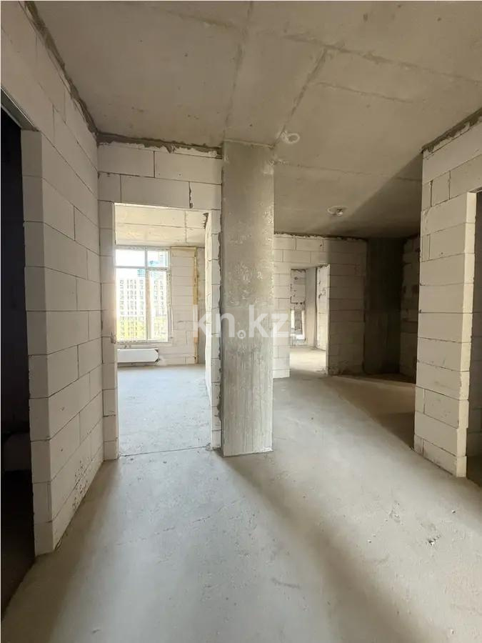 Продажа 3-комнатной квартиры, 94 м², пр. Туран, дом  39 в Астане - фото 2