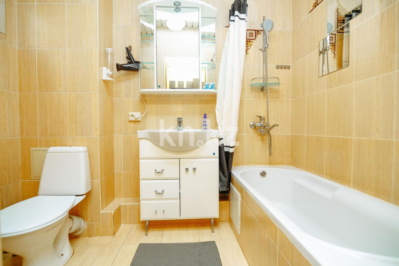 Аренда 3-комнатной квартиры посуточно, 90 м² - Аренда квартир посуточно в Астане фото 9 из 12