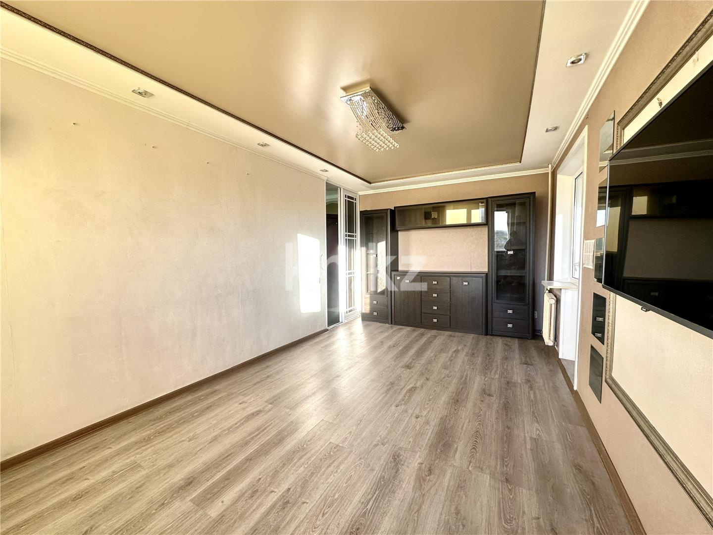 Продажа 3-комнатной квартиры, 61 м², ул. Ержанова - Продажа  трехкомнатных квартир в Караганде фото 2 из 16