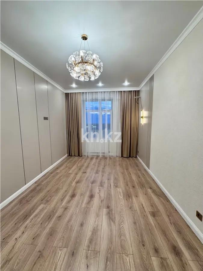 Продажа 3-комнатной квартиры, 58 м², 067 учетный квартал, дом  ст502 - Продажа  трехкомнатных квартир в Караганде с фото фото 1 из 10