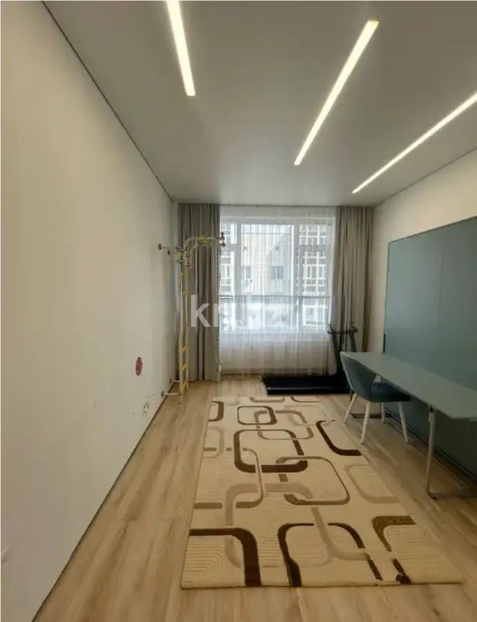 Продажа 2-комнатной квартиры, 77 м², ул. Достык, дом  8б в Астане - фото 2