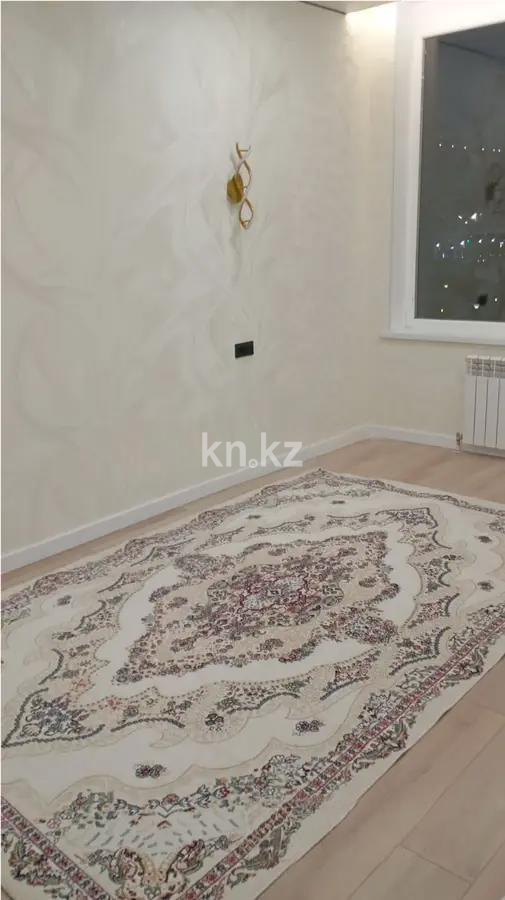 Продажа 3-комнатной квартиры, 54 м², ул. Толе би, дом  28/1 в Астане