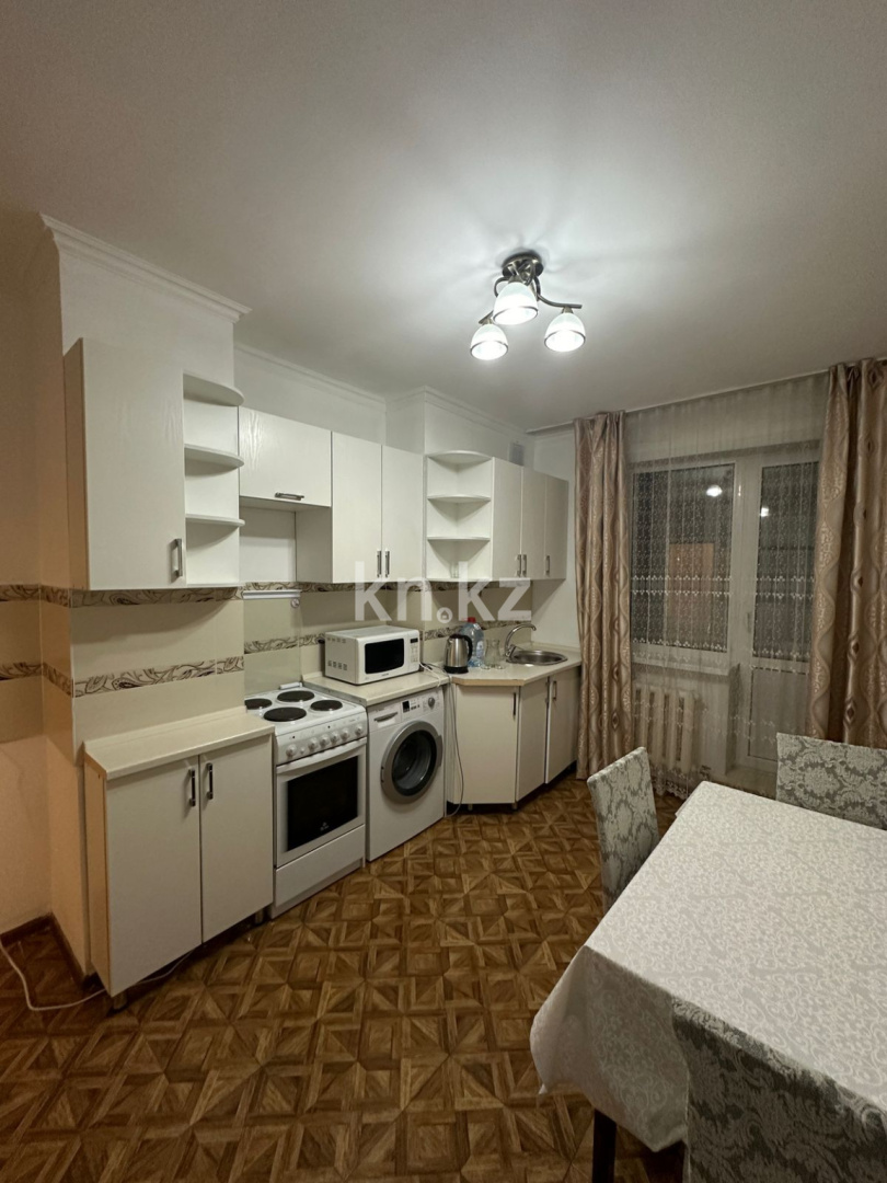 Аренда 1-комнатной квартиры посуточно, 50 м², ул. Акмешит, дом  7а - ул. Керей, Жанибек хандар - Аренда  однокомнатных квартир посуточно в Астане без посредников с фото фото 2 из 6