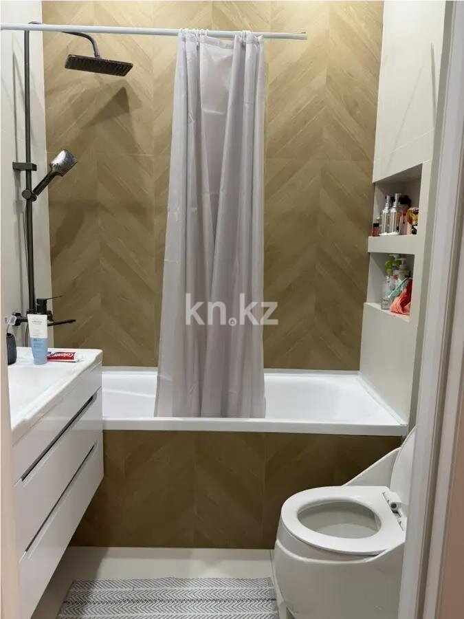 Продажа 4-комнатной квартиры, 80 м² в Алматы - фото 5
