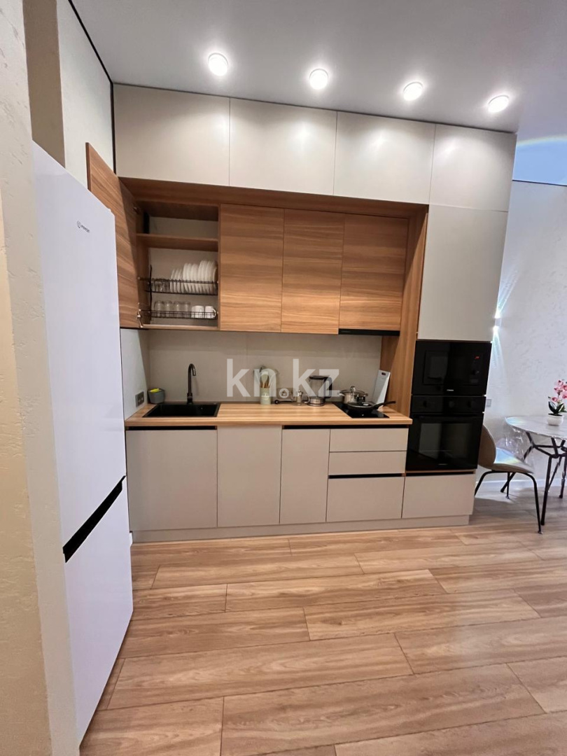 Аренда 1-комнатной квартиры посуточно, 37 м² - Аренда квартир посуточно в Алмалинском р-не Алматы фото 4 из 9