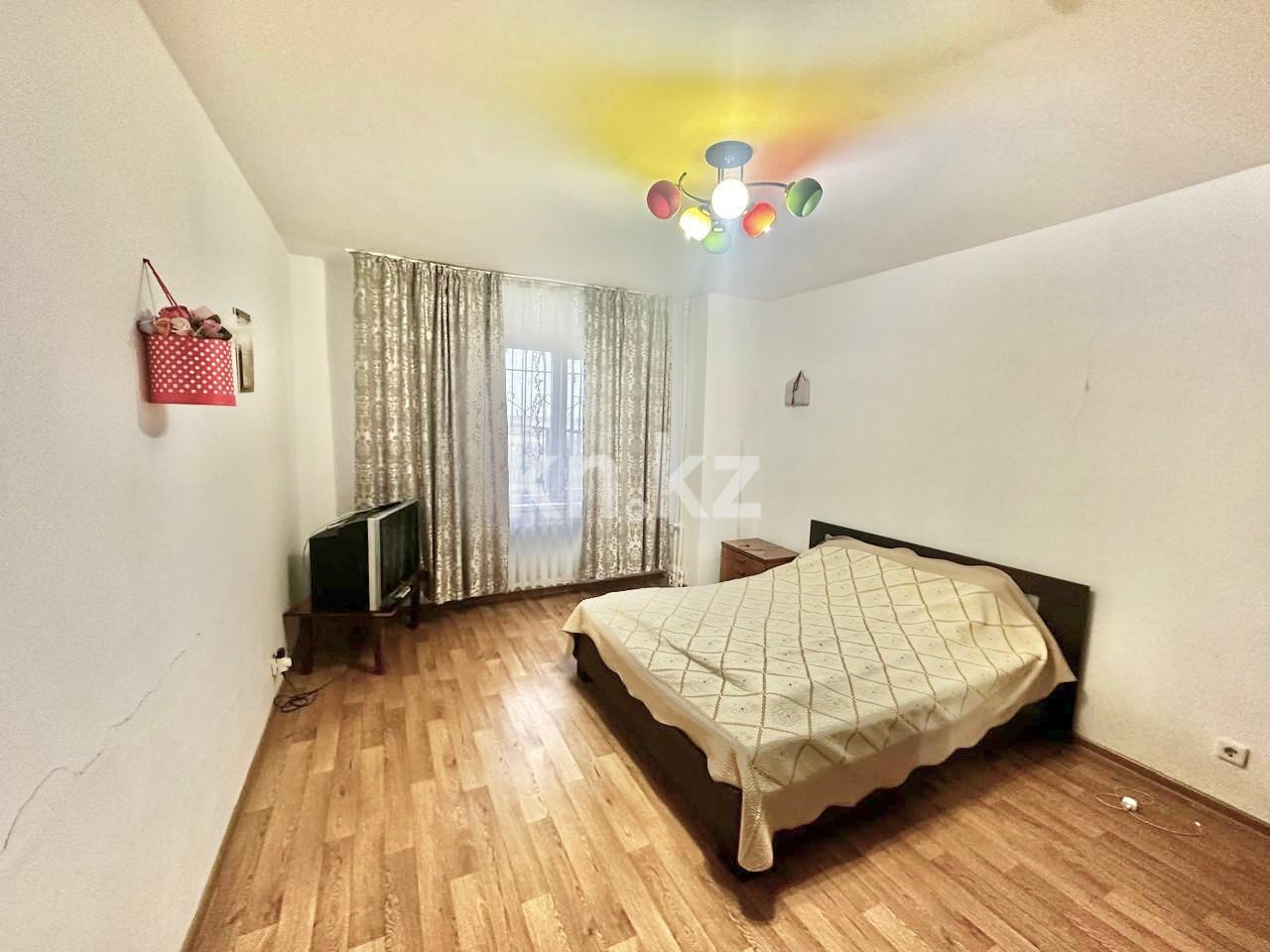 Продажа 3-комнатной квартиры, 94 м², мкр-н Голубые Пруды в Караганде - фото 3