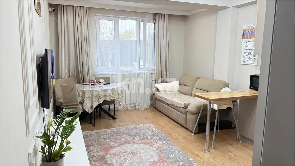 Продажа 3-комнатной квартиры, 81.5 м², ул. Халиуллина, дом  196/1 - Продажа квартир в Алматы фото 1 из 7
