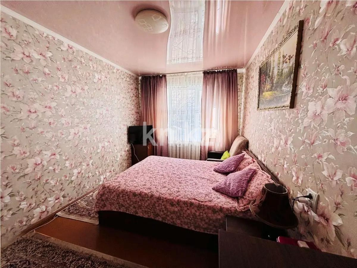 Продажа 4-комнатной квартиры, 75 м² - Продажа четырехкомнатных квартир в панельном доме в Караганде фото 2 из 7