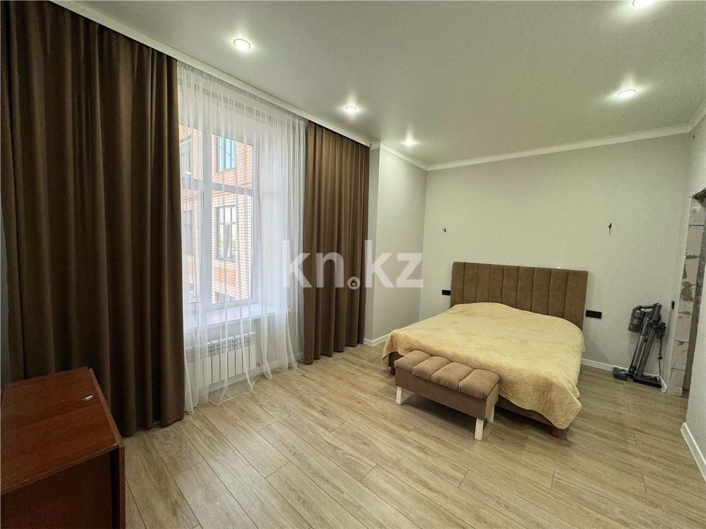 Продажа 4-комнатной квартиры, 121 м², ул. Таттимбета, дом  33/11 - Продажа  четырехкомнатных квартир в Караганде фото 9 из 23