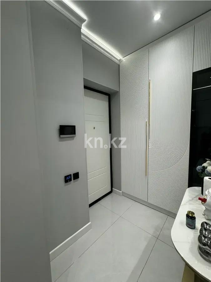 Продажа 2-комнатной квартиры, 69 м², пр. Абая, дом  165 в Алматы - фото 5