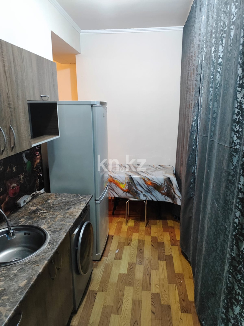 Аренда 1-комнатной квартиры посуточно, 29 м², мкр-н Аксай-1а, дом  30а - ул. Толе би в Алматы - фото 4