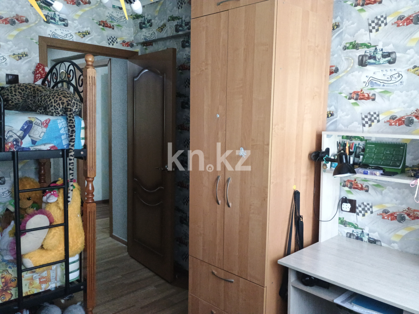 Продажа 3-комнатной квартиры, 70 м², ул. Карбышева, дом  34 - Продажа  трехкомнатных квартир в Усть-Каменогорске фото 7 из 18