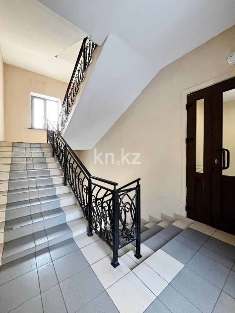 Продажа 3-комнатной квартиры, 64 м², ул. Дружбы Народов, дом  2/4 - Продажа жилой и коммерческой недвижимости в Усть-Каменогорске фото 15 из 24