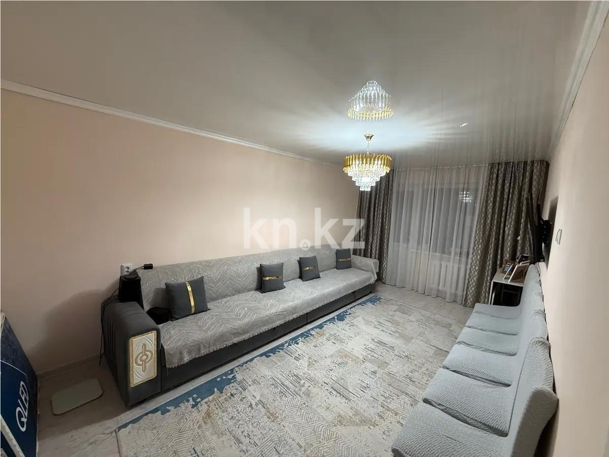 Продажа 3-комнатной квартиры, 63 м², мкр-н 17, дом  38 - Продажа  трехкомнатных квартир в Караганде без посредников с фото фото 1 из 4