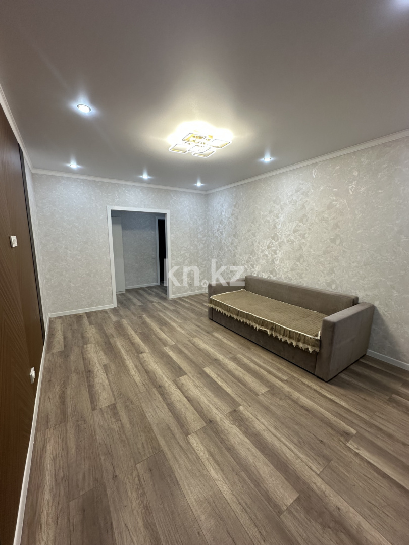 Продажа 2-комнатной квартиры, 64.3 м², ул. Академическая, дом  9/10 - Продажа квартир в Караганде фото 1 из 30