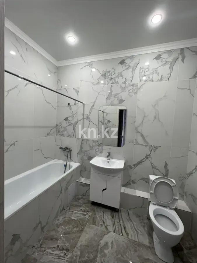 Продажа 1-комнатной квартиры, 35 м², ул. Кумисбекова, дом  2 в Астане - фото 3