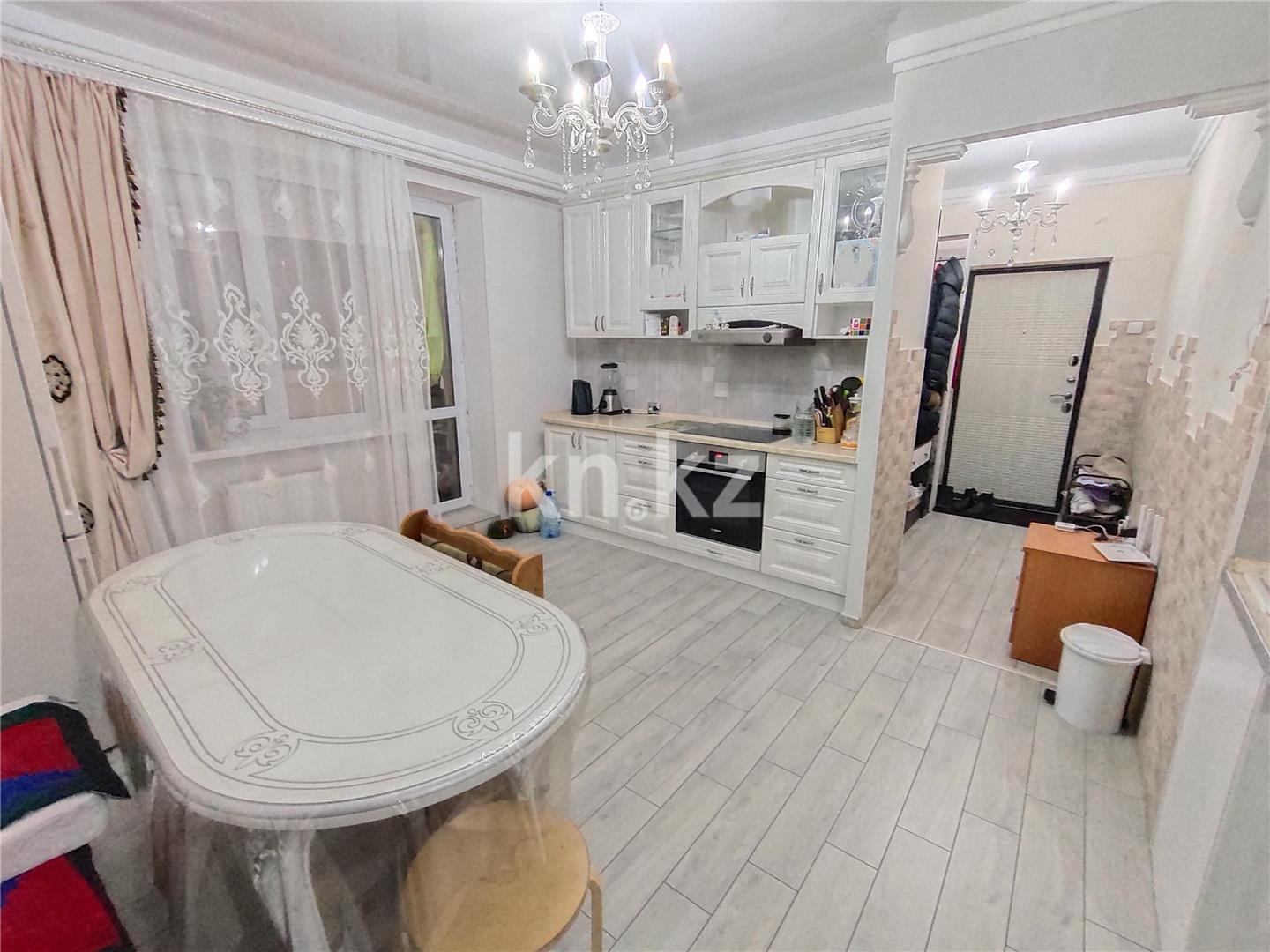 Продажа 3-комнатной квартиры, 77 м² в Караганде - фото 3