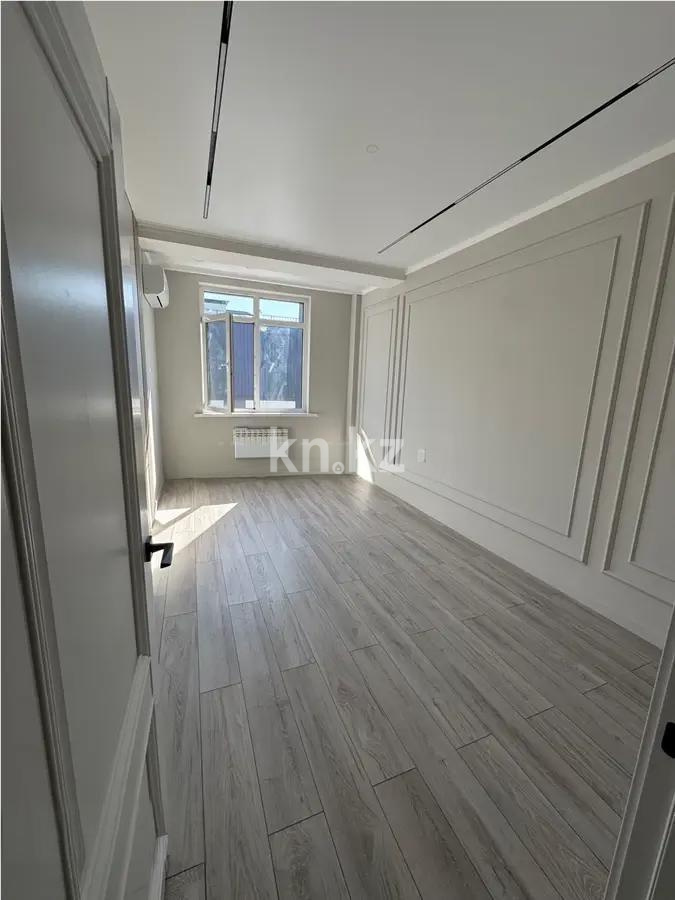 Продажа 1-комнатной квартиры, 40 м², ул. Санлак, дом  2 стр - Продажа квартир в Алматы фото 1 из 4