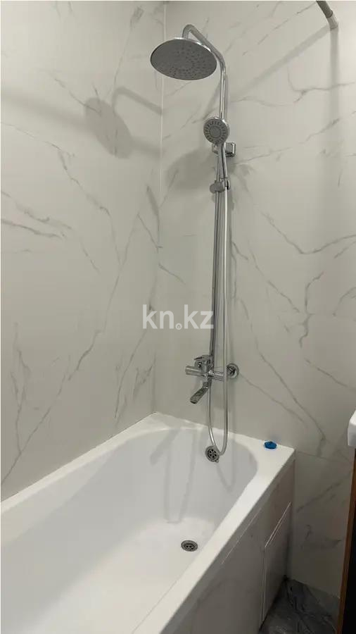 Продажа 2-комнатной квартиры, 72 м², мкр-н Шугыла, дом  340/8 в Алматы - фото 4