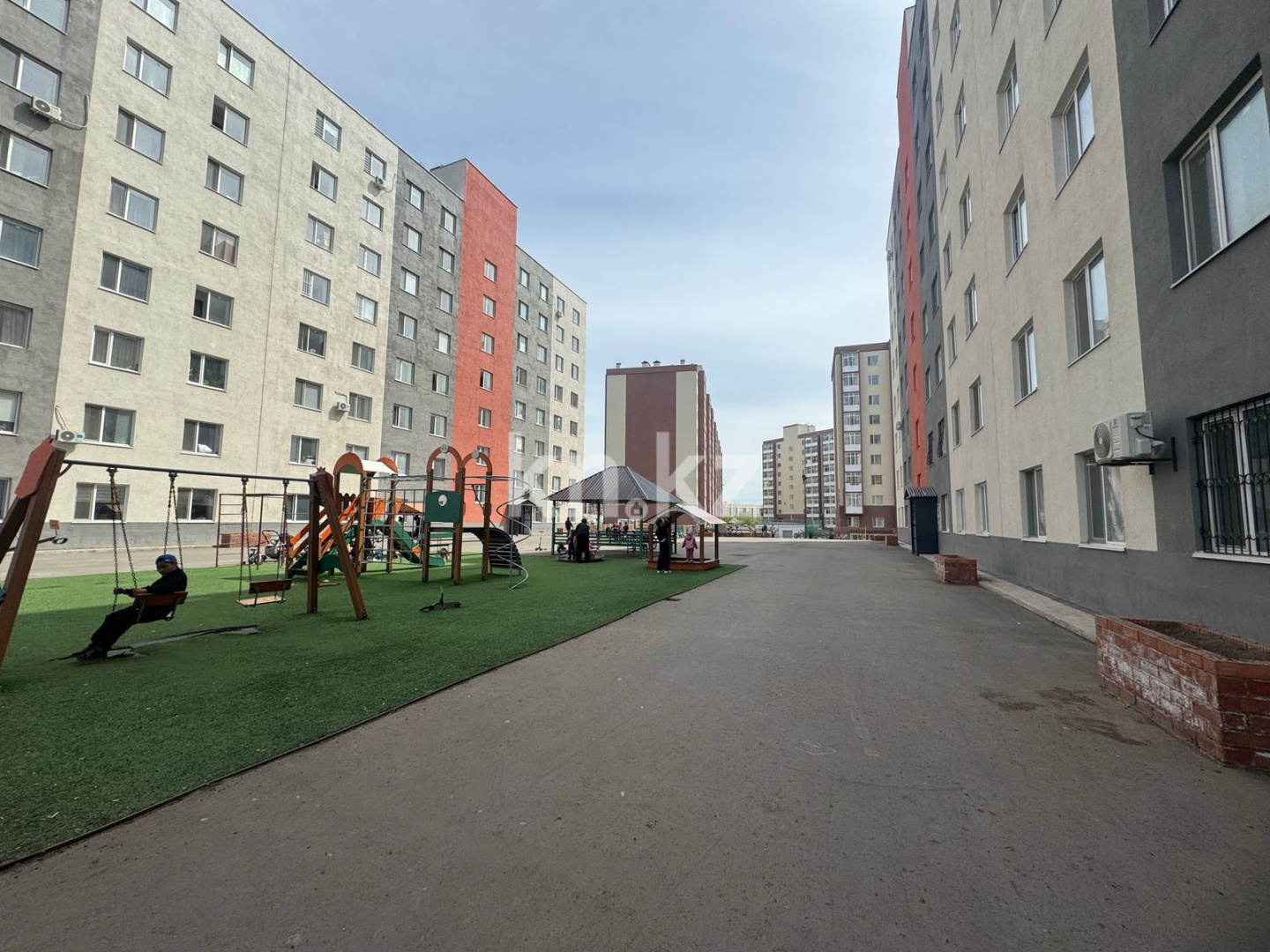 Продажа 3-комнатной квартиры, 81.7 м², ул. Кордай в Астане - фото 10