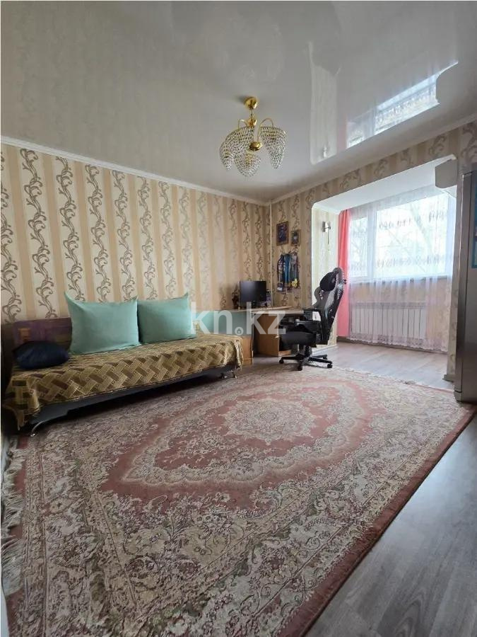 Продажа 3-комнатной квартиры, 63 м² в Караганде