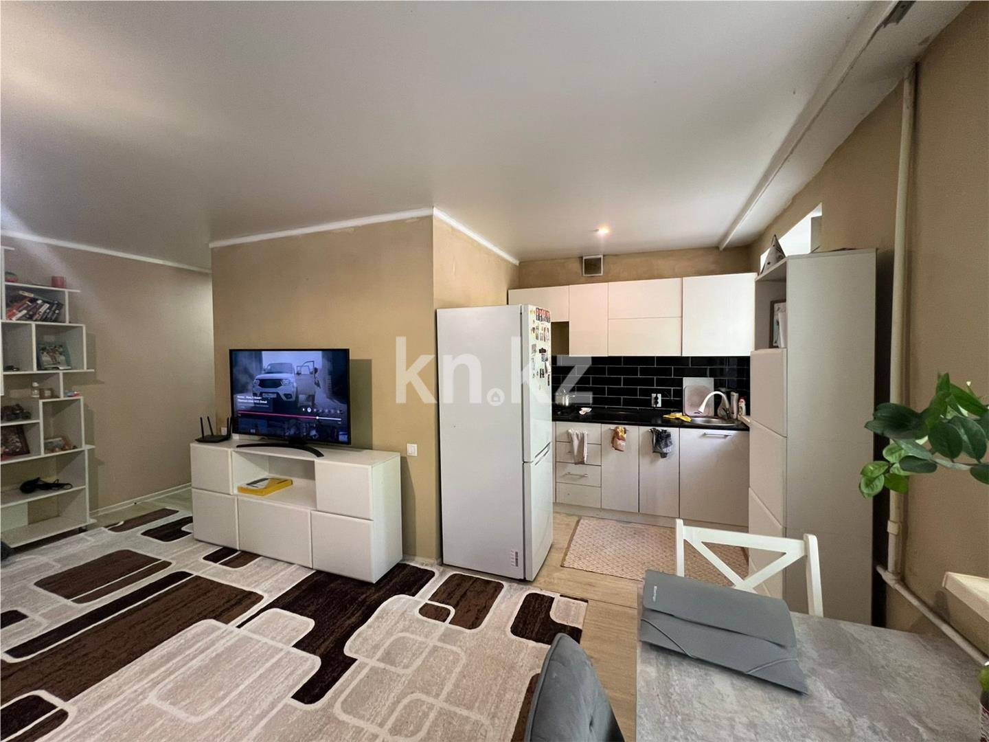 Продажа 2-комнатной квартиры, 44 м², ул. Ермекова - Продажа квартир в Караганде фото 1 из 6