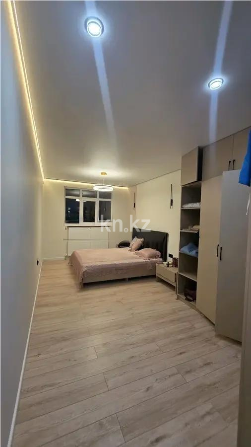 Продажа 2-комнатной квартиры, 70 м² в Алматы