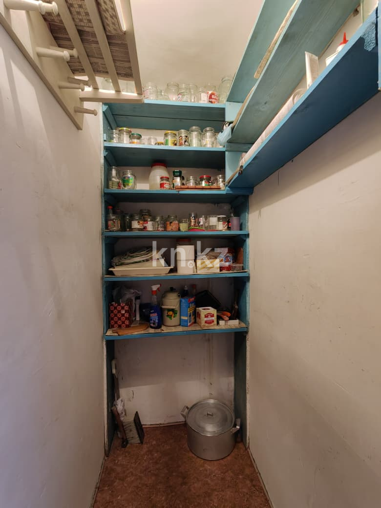 Продажа 3-комнатной квартиры, 65 м² - Продажа  трехкомнатных квартир в Караганде на Юго-Востоке фото 25 из 33