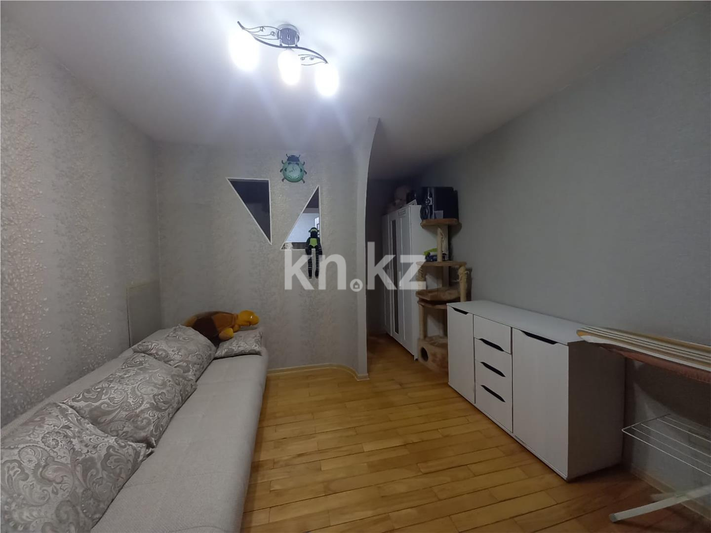 Продажа 4-комнатной квартиры, 92 м², ул. Торайгырова - Продажа  четырехкомнатных квартир в Астане с фото фото 7 из 12