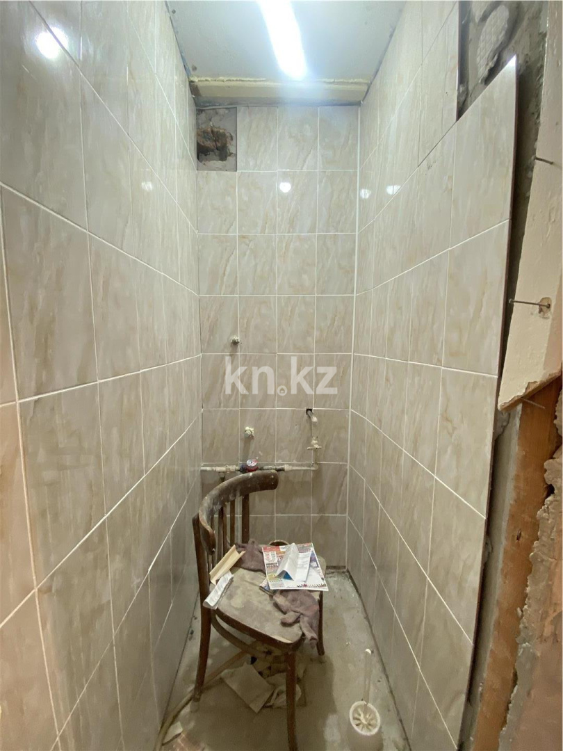 Продажа 3-комнатной квартиры, 51 м², ул. Локомотивная, дом  153 в Караганде - фото 7