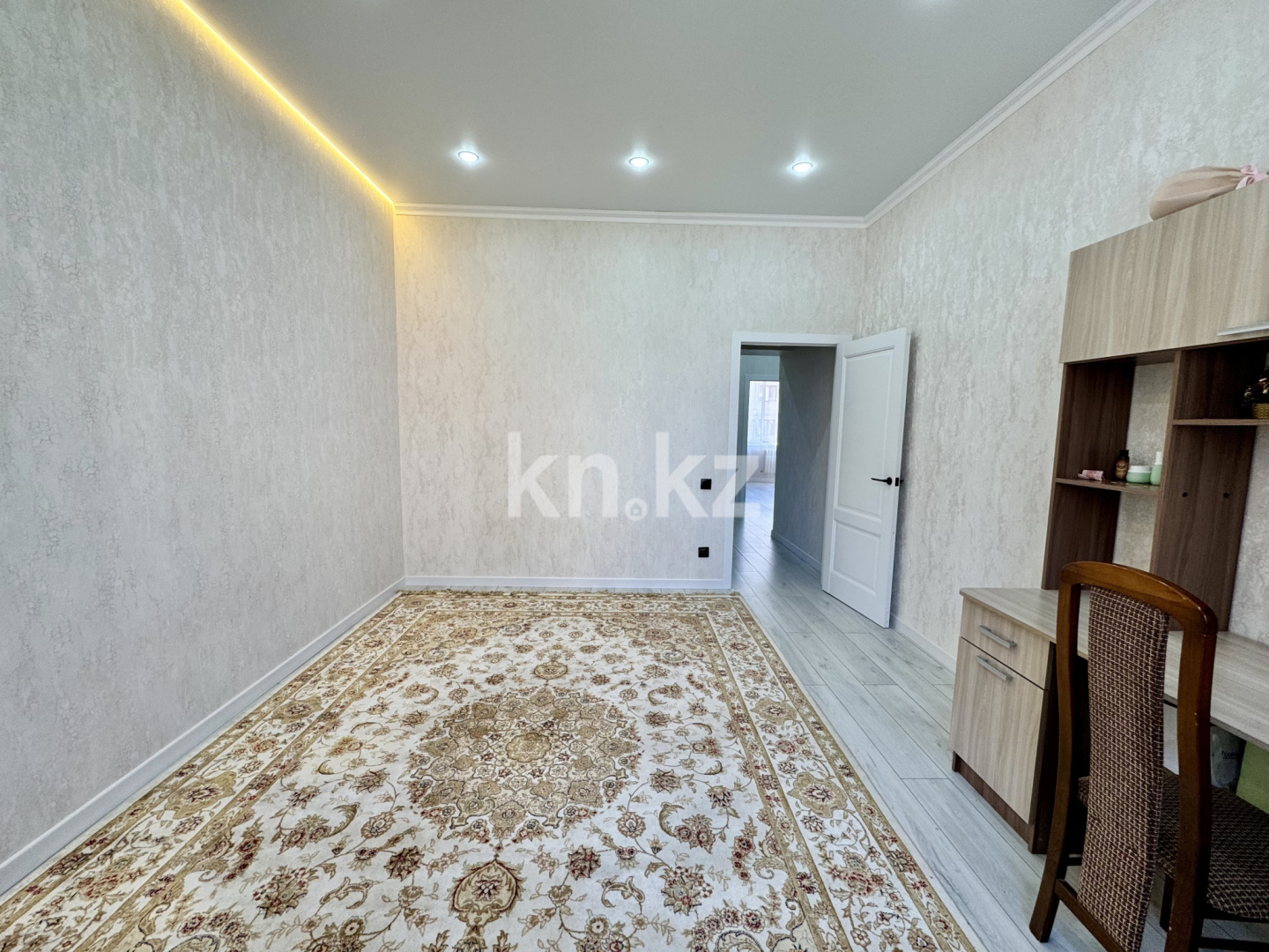 Продажа 2-комнатной квартиры, 65 м², ул. Муканова, дом  51/8 - Продажа  двухкомнатных квартир в Караганде фото 8 из 22