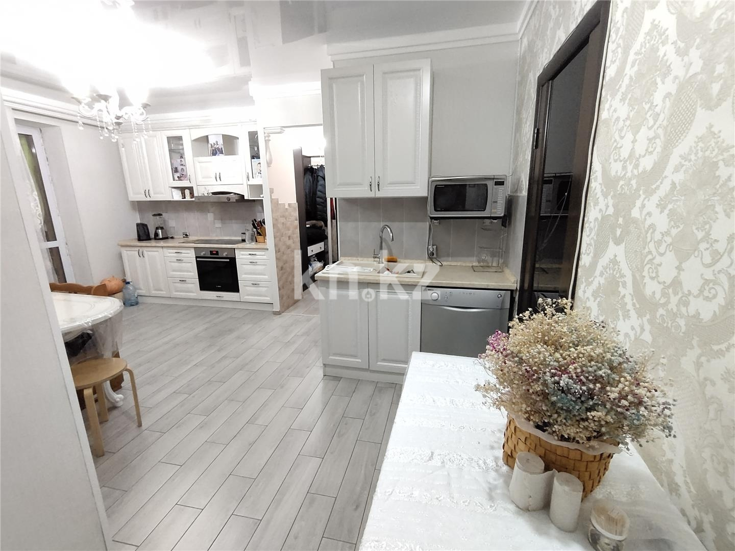 Продажа 3-комнатной квартиры, 77 м² в Караганде - фото 4