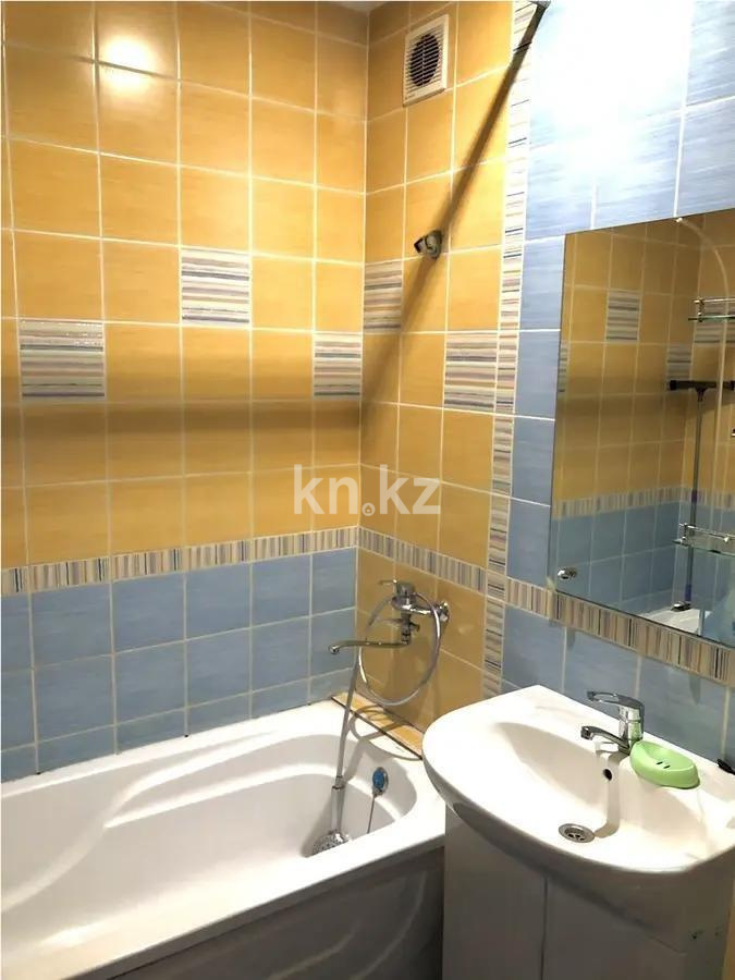Продажа 2-комнатной квартиры, 63 м², ул. Мустафина, дом  15/1 в Астане - фото 4