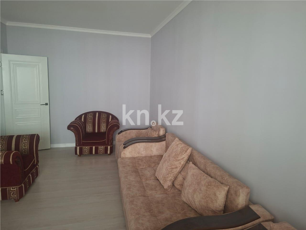 Продажа 3-комнатной квартиры, 72.7 м² в Астане - фото 2