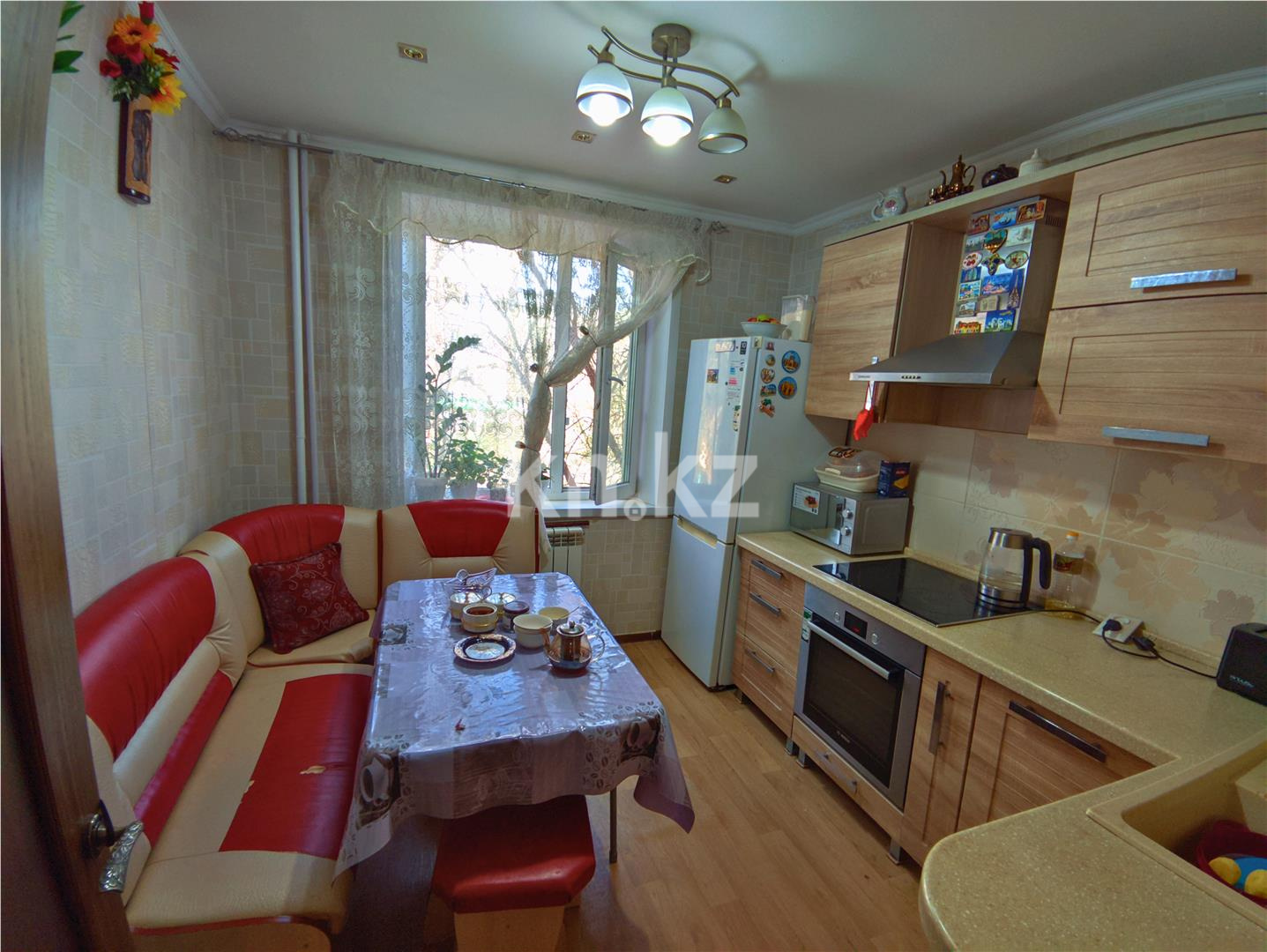 Продажа 4-комнатной квартиры, 76 м² - Продажа четырехкомнатных квартир в Караганде фото 8 из 12