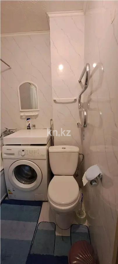 Продажа 2-комнатной квартиры, 44 м², мкр-н 6, дом  13 в Алматы - фото 4