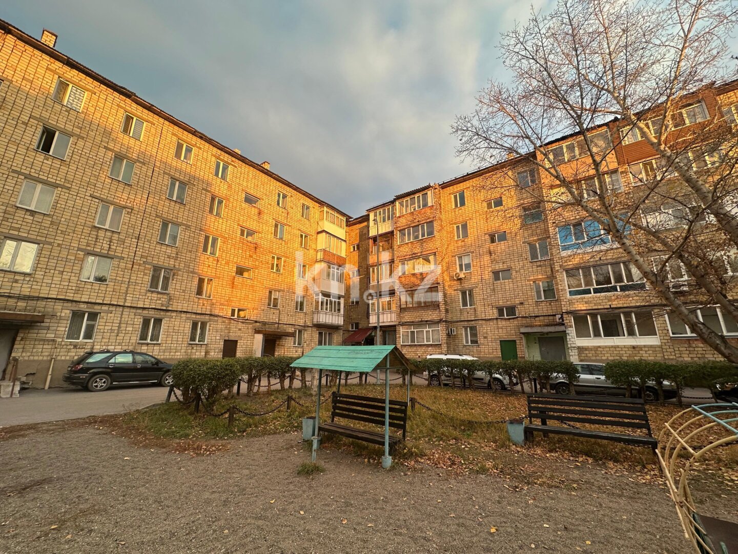 Продажа 4-комнатной квартиры, 86.9 м² в Караганде - фото 36