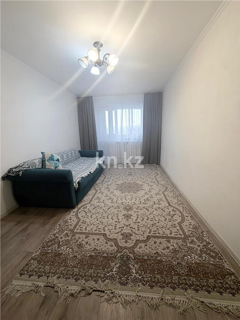 Продажа 3-комнатной квартиры, 60 м² - Продажа квартир в Караганде - страница 2 фото 1 из 10