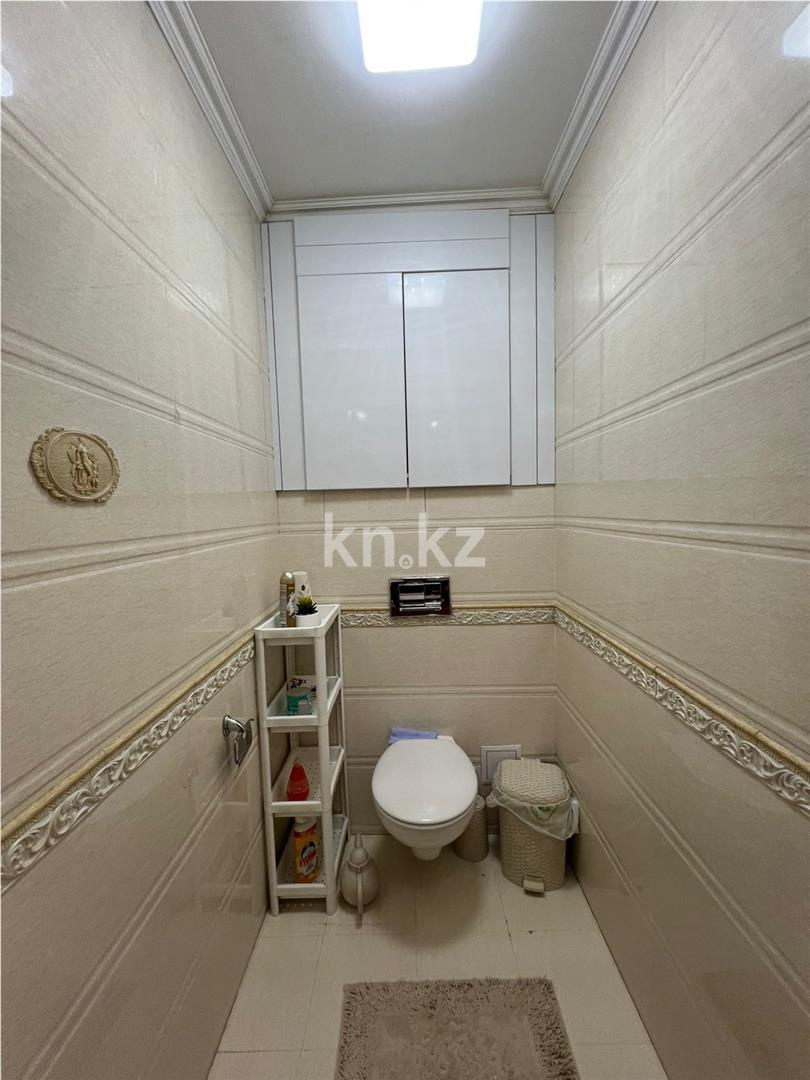 Продажа 3-комнатной квартиры, 105 м², пр. Республики в Караганде - фото 12