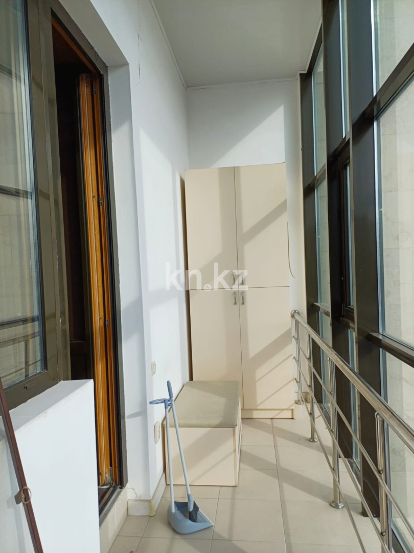 Продажа 5-комнатной квартиры, 270 м², ул. Бокейхана, дом  14 - Продажа  пятикомнатных квартир в новостройках Астаны фото 8 из 25