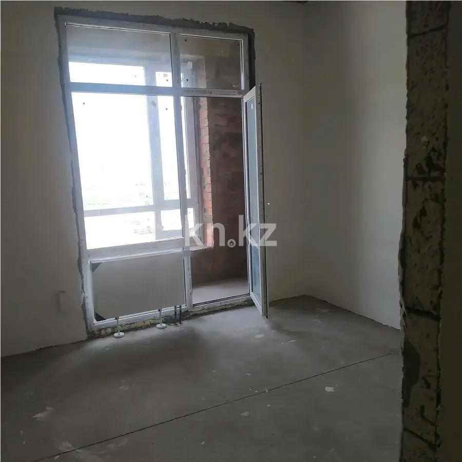 Продажа 1-комнатной квартиры, 40.8 м², ул. Нажимеденова, дом  28 в Астане - фото 2