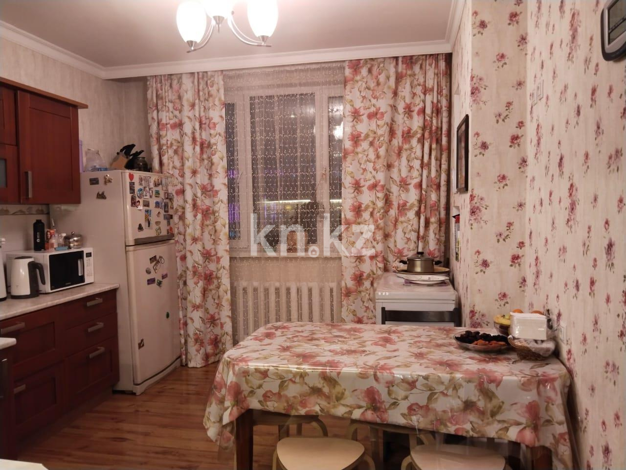 Продажа 3-комнатной квартиры, 94.6 м², ул. Сыганак в Астане - фото 5